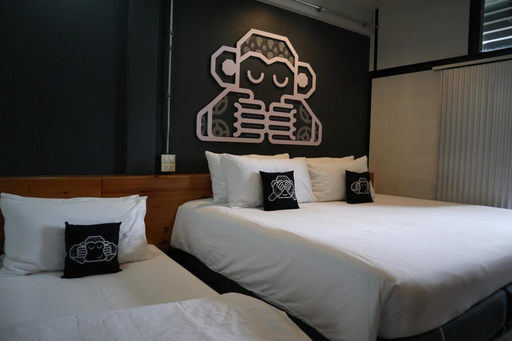Blu Monkey Hub & Hotel Surat Thani Eksteriør billede